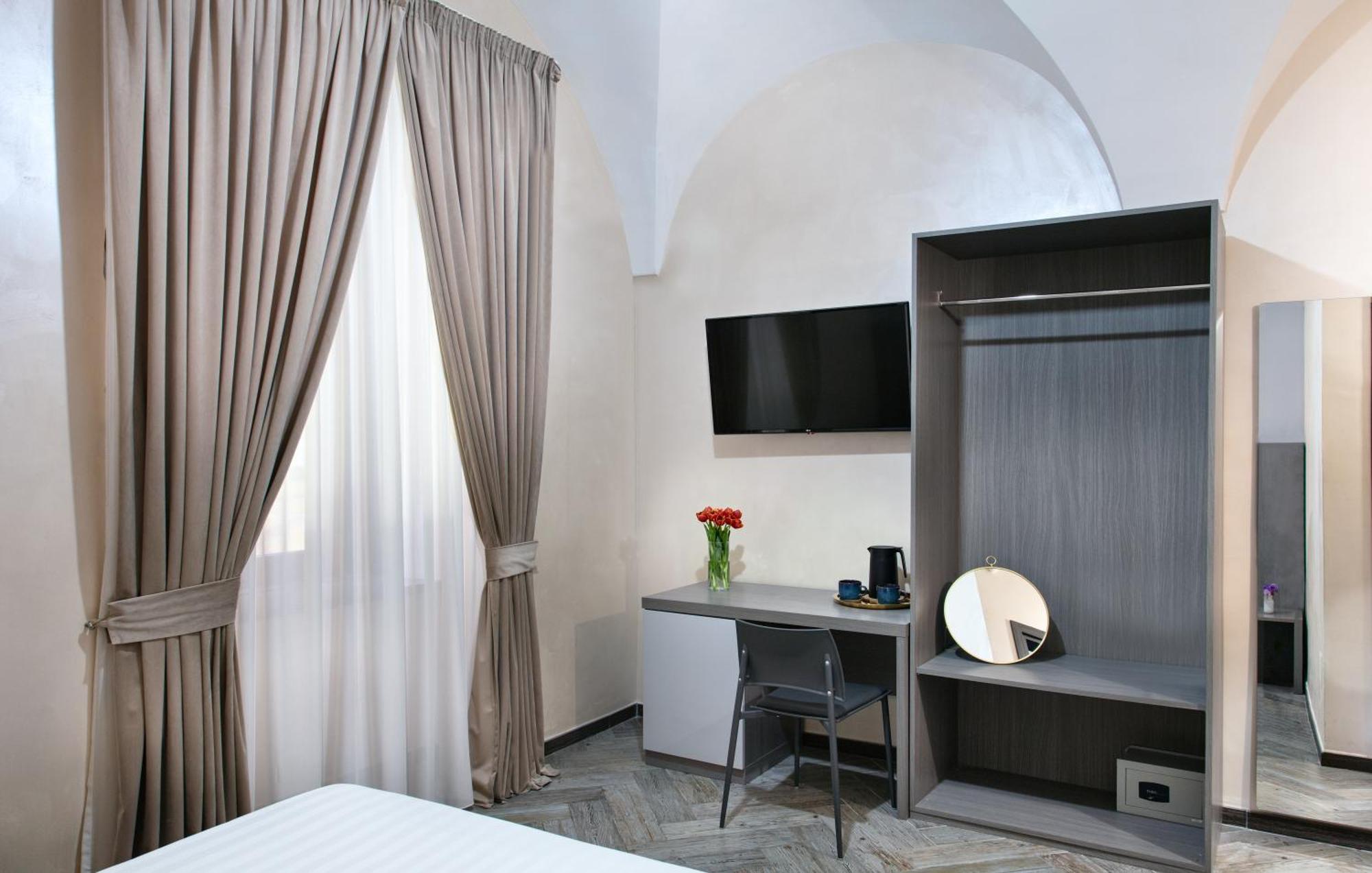 Toledo Lifestyle Hotell Napoli Eksteriør bilde